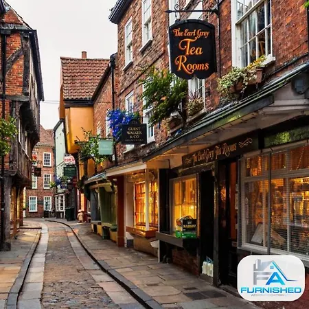 Apartment The Shambles - Great Location